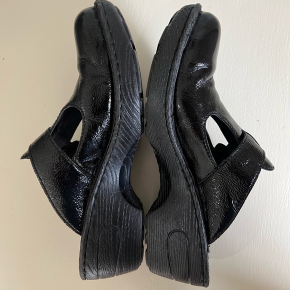 Born Della Clog Mule Black Buckle Womens Size 7 - Picture 3 of 9